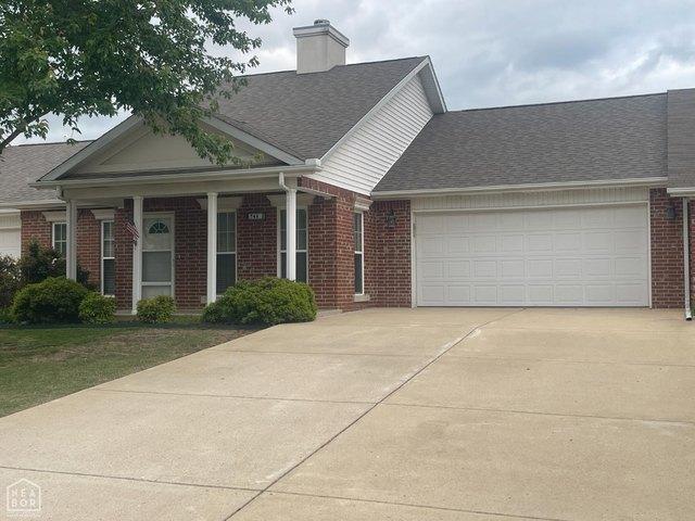 746 Embassy Pkwy, Mountain Home, AR 72653