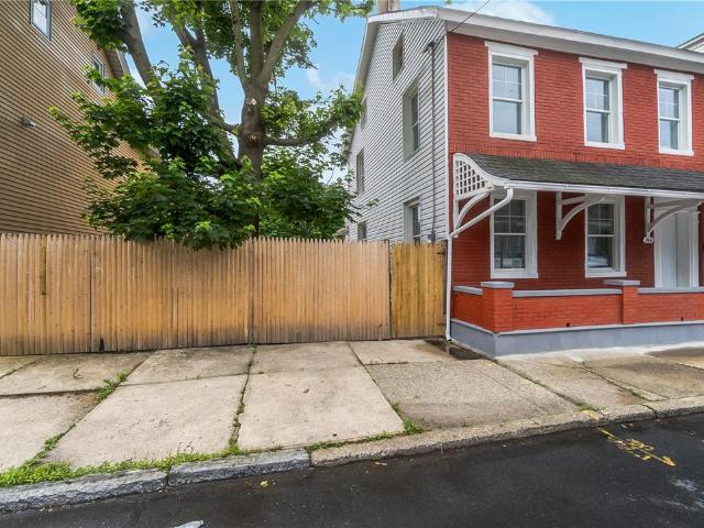746 Front Street