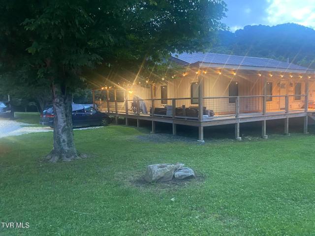 746 Hampton Creek Road
