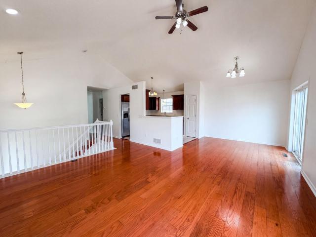 7476 Hampton Lane