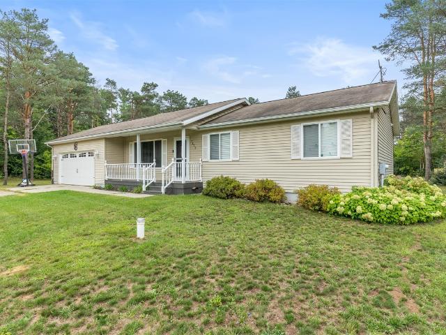 7472 Rolling Pines Drive