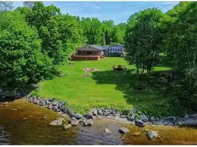 747 105 Rte, Southampton, NB, E6G 1K5 house for sale Listin.