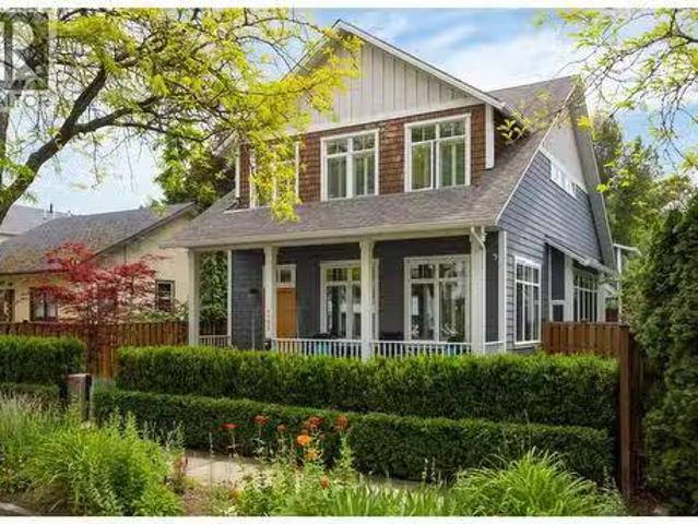 747 & 749 Wilson Avenue, Kelowna, BC, V1Y 6X8 house for sale.