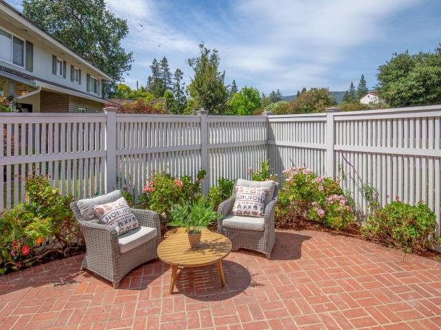 747 Alvina Court