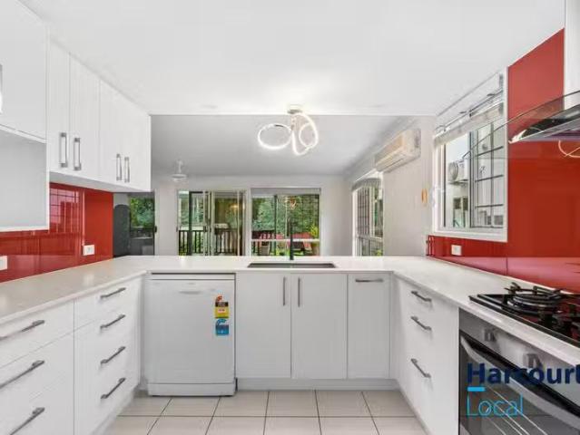 7/47 Newcomen Street, INDOOROOPILLY, QLD 4068 Townhouse for.