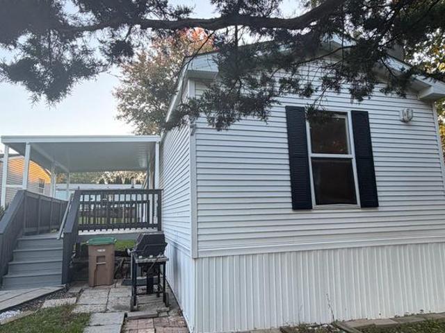 747 Willow Lane
