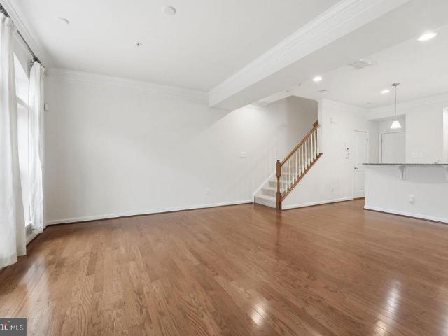 7480 Brunson