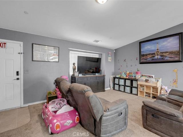 7480 W Meadowlark Court
