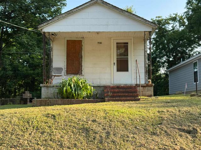 748 king rd
