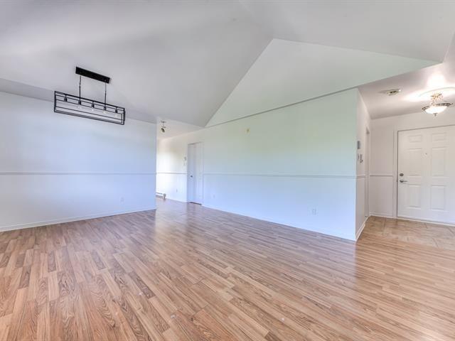 748 Rue Bélanger