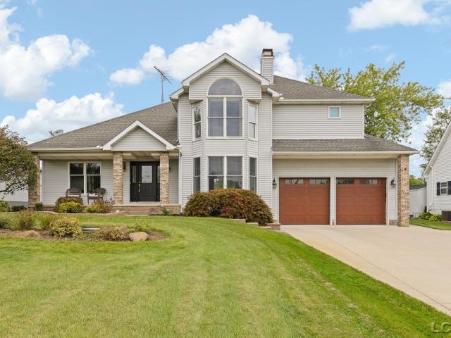 7496 Kingsley Drive
