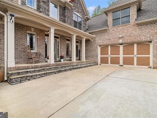 7497 Treehouse Court