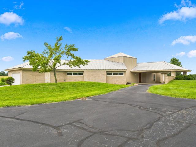 7490 E Farm Road 156