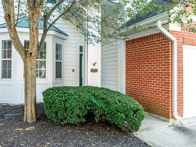 7492 Mansion Circle