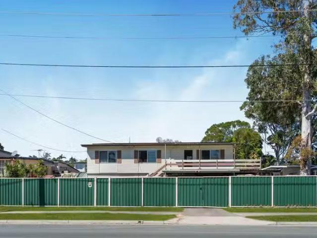 749 Browns Plains Road, MARSDEN, QLD 4132 House for Rent