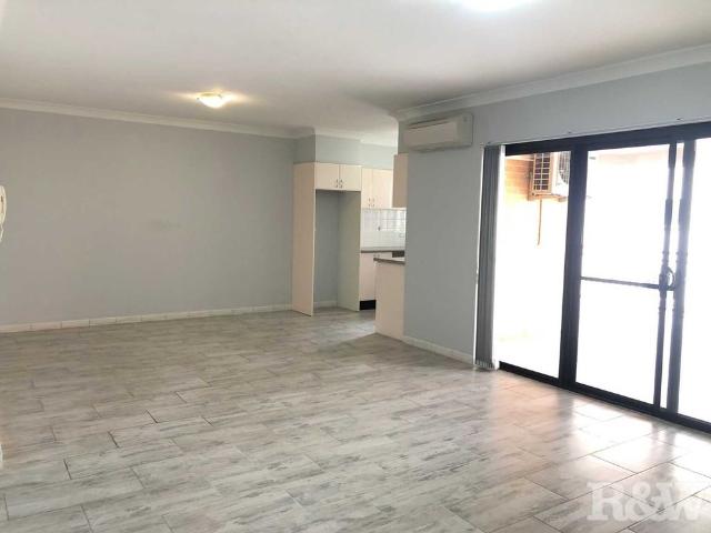 7/4 6 Clifton Street Blacktown
