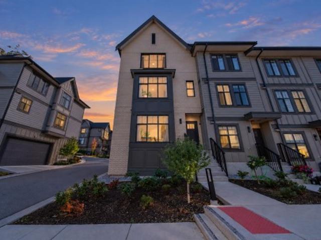 74 2350 Street, Surrey, BC, V3Z 1J9 house for sale | Listing ID R3170 | Royal LePage