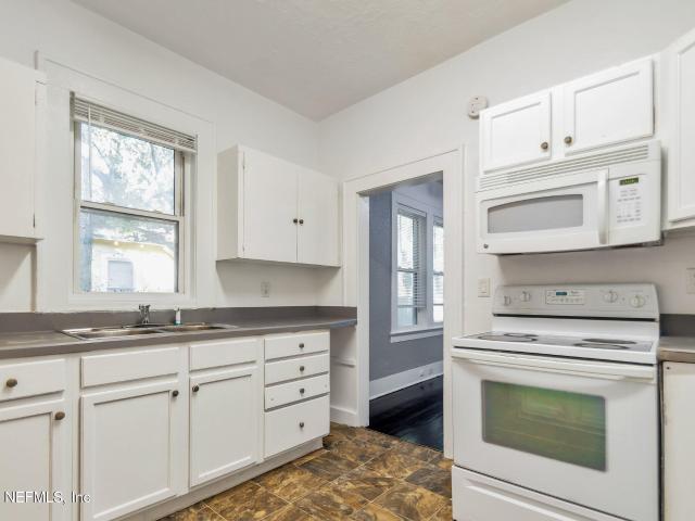 74 W 27th St, Jacksonville, FL 32206 | MLS #2133