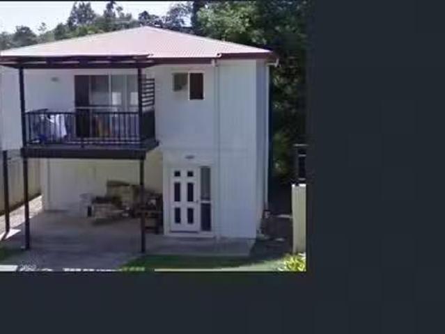 74 Warren Street, St Lucia, QLD 4067