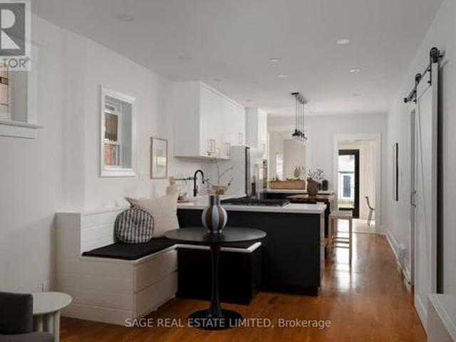 74 Barrington Avenue, Toronto, ON, M4C 4Z1 house for sale | Listing ID E13818 | Royal LePage
