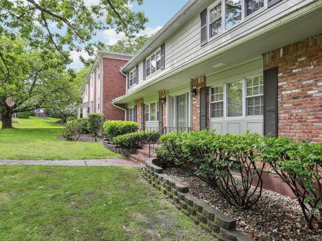 74 Bon Aire Circle Q12
