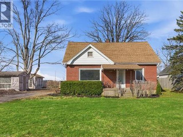 74 Freelton Road, Hamilton, ON, L8B 0Z3 house for sale | Listing ID 40826 | Royal LePage
