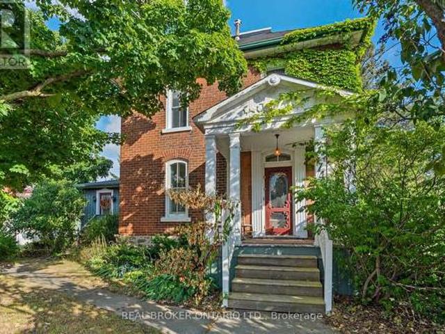 74 Lake Avenue W, Carleton Place, ON, K7C 1L6 house for sale | Listing ID X13618 | Royal LePage