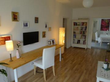 74 m² ruhig 3 Zimmer Balkon provisionsfrei zu vermieten