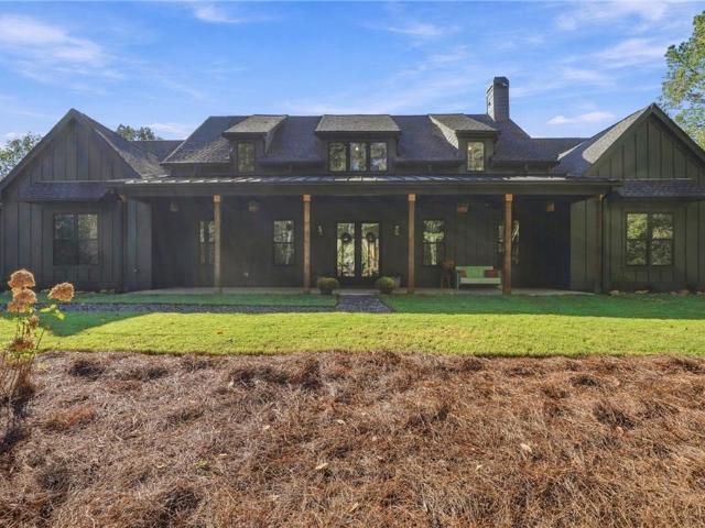 74 Shady Valley Drive SW