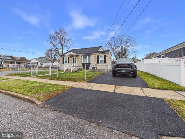 74 Smith Avenue