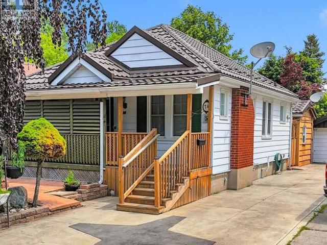 74 Sterling Street, London East G, ON, N5Y 1Y7 house for sale | Listing ID X13713 | Royal LePage