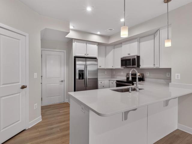 74b perseus ln