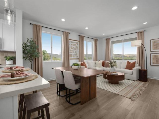 7504 Expedition Way