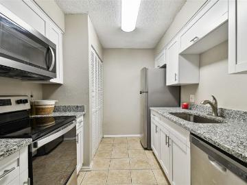 7504 Presley Pl, Unit 115C, Tampa, FL 33617 | MLS #A4663