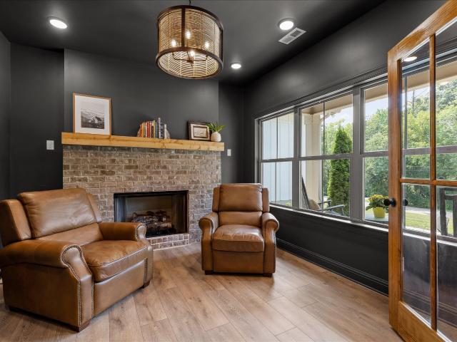 7505 Island Manor Drive
