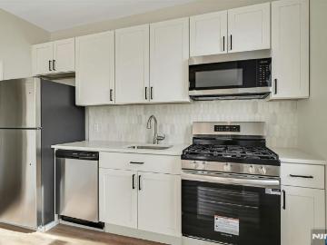 7505 Palisade Avenue # 201