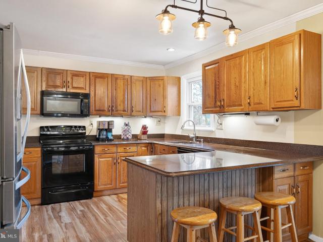 7507 Dover Ln, Hyattsville, MD 20784 | MLS #MDPG2183