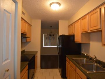 7509 Presley Pl, Unit 96, Tampa, FL 33617 | MLS #O6402