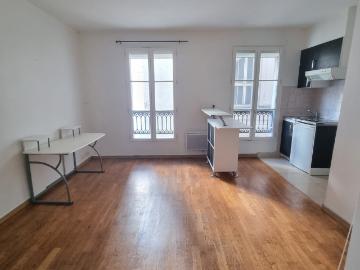 75002 Paris rue Saint Denis Studio non meublé de 20,29 m²