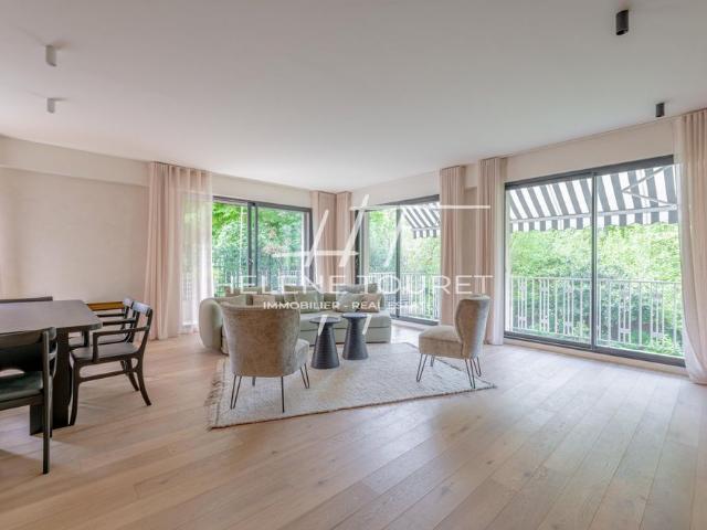 75008 Paris Appartement 4 pièces 116m² 8 500 € Charges Comprises/mois