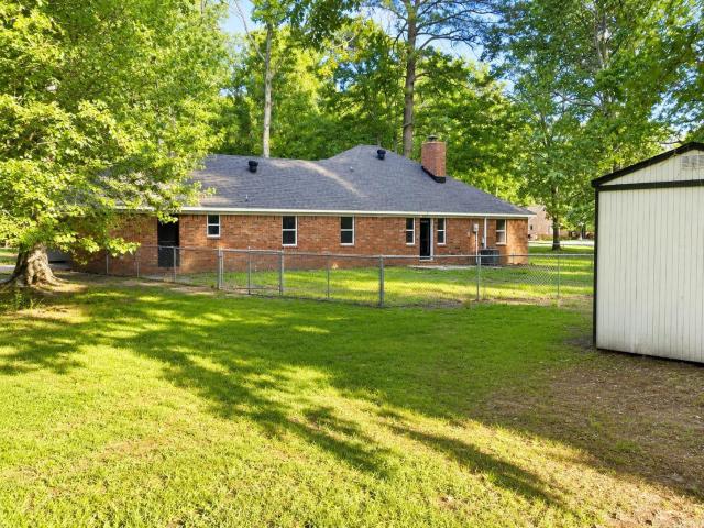 7500 Dolphin Drive
