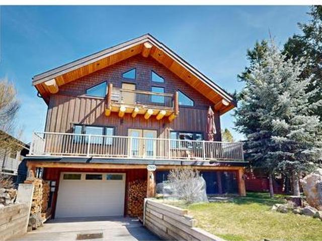 7500 Pine Cone Lane, Radium Hot Springs, BC, V0A 1M0 house for sale | Listing ID 10384 | Royal LePage