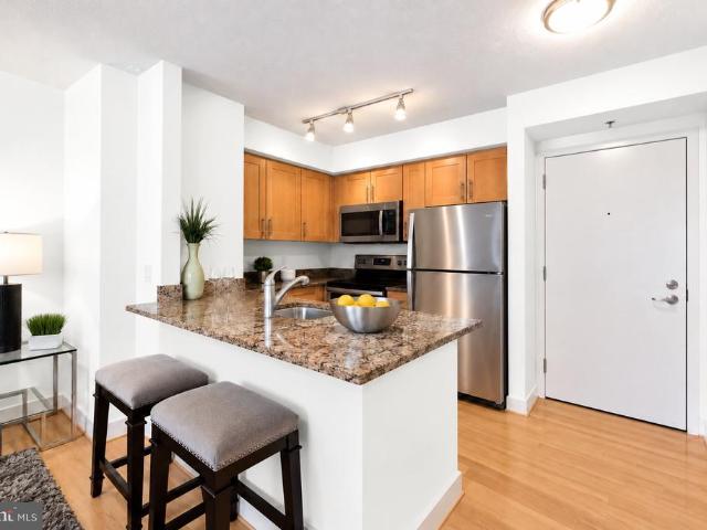 7500 Woodmont Avenue # S909