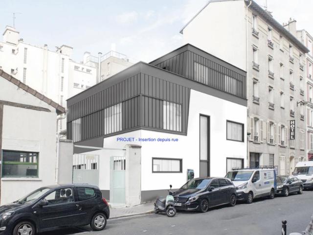 75011, Folie Méricourt. Maison de ville côté rue avec PC pou