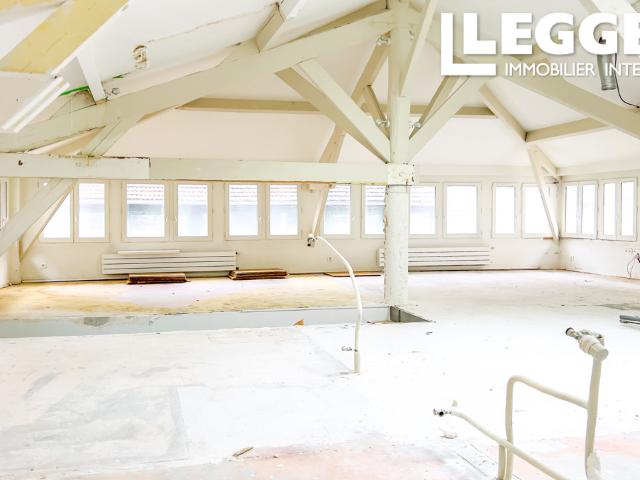 75011, Folie Méricourt, maison de ville coté rue avec PC pour 3 étage 4e étage possible 188m2 actuel