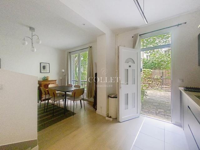 75017 RUE GUERSANT MAISON DE VILLE