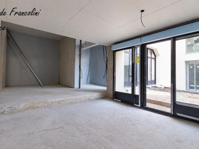 75019 Quartier Mouzaïa métros L7bis et L11 A vendre appartement 4 p 58,20 m2 2 chambres Jardin Excellent état