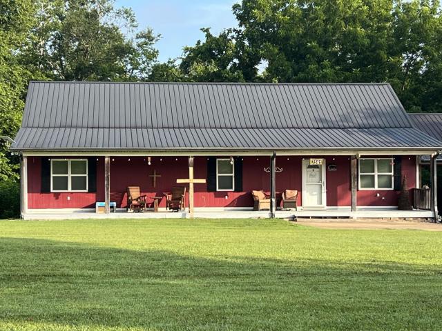 7501 E Plunders Creek Rd