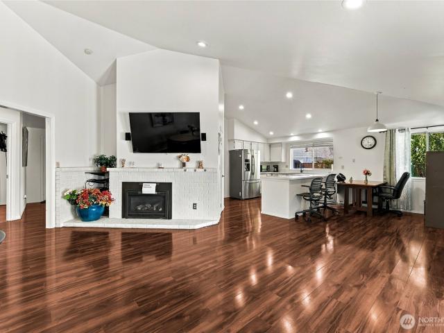 7501 93rd Ave Ct Sw