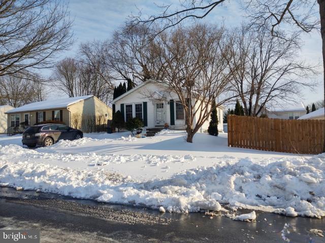 7503 Brenish Dr, Gaithersburg, MD 20879 | MLS #MDMC2217
